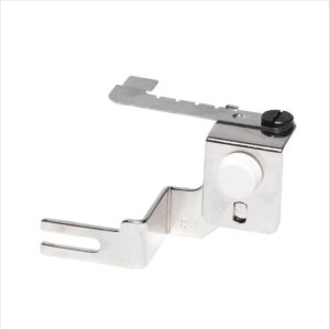 Guide en métal pour pied à froncer