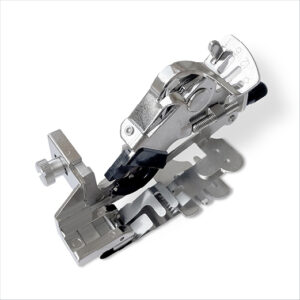 Appareil à plisser avec pied encliquetable pour modèles 5-7mm